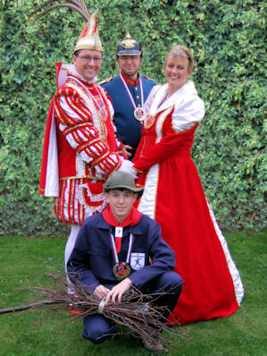 Prinzenpaar 2008/2009 Horst I & Ute I und Prinzenfhrer Ralf und Schanzeremmel Christoph